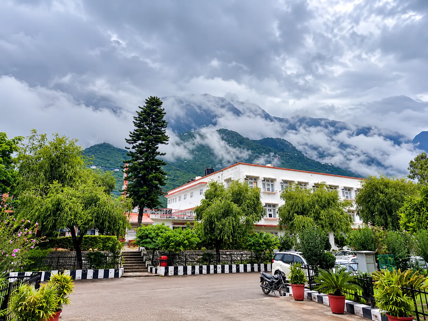 Mountain scenery around the Katra region